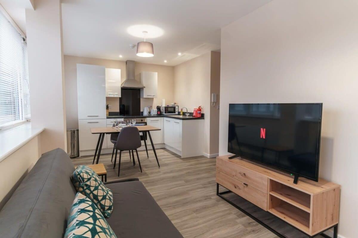 Fantastic 1 Bed Flat Manchester - Sleeps 3 Bagian luar foto